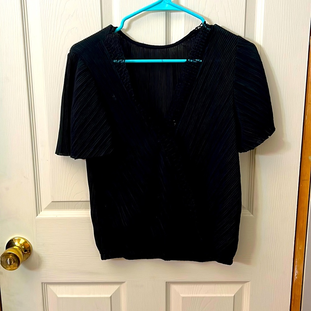 Black lace vneck